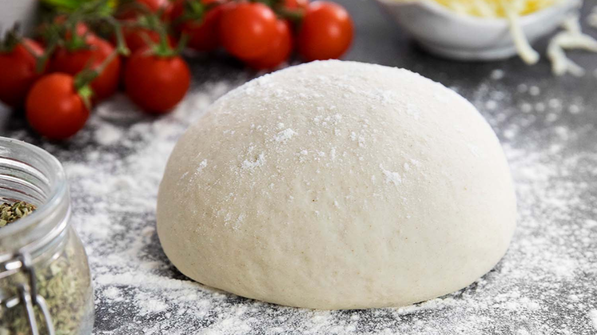 Masa para pizza casera la receta más fácil económica y con pocos