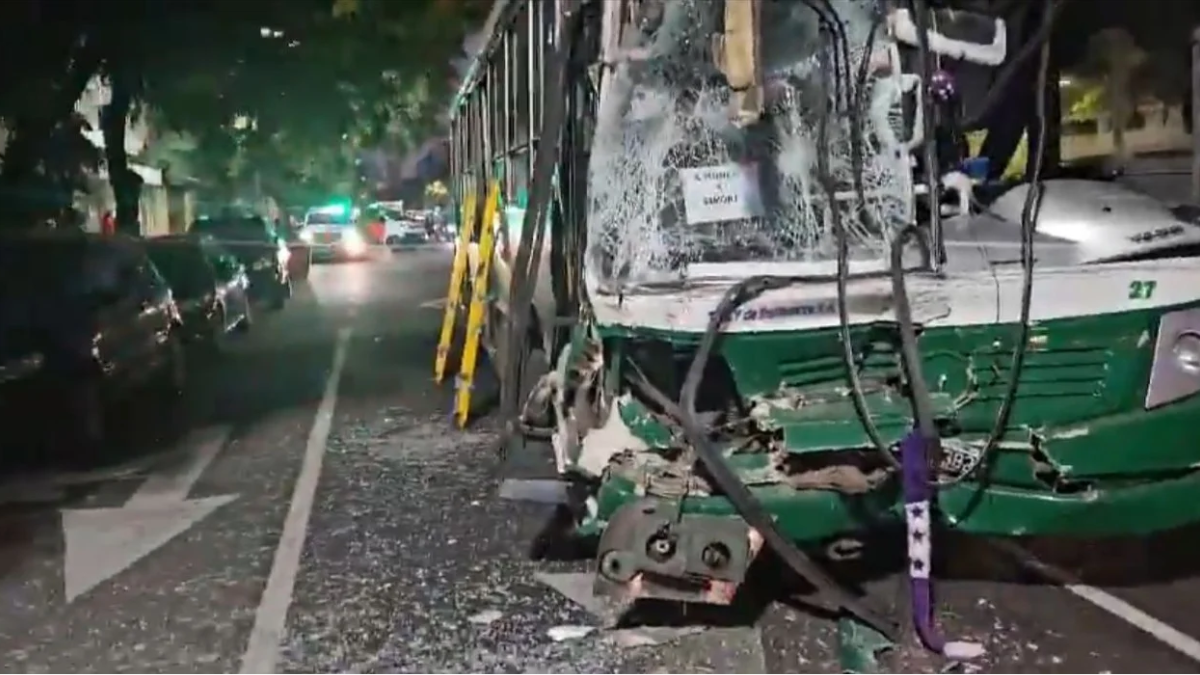 Chocaron Dos Colectivos En Chacarita Hay Heridos