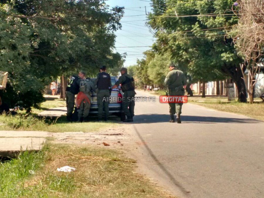 Gendarmer A Detuvo A Dos Personas Con Estupefacientes