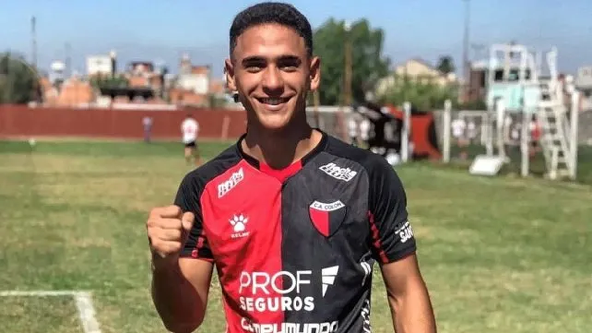 La Fuerte Defensa Que Recibi Un Jugador De Col N Tras El Debut Contra