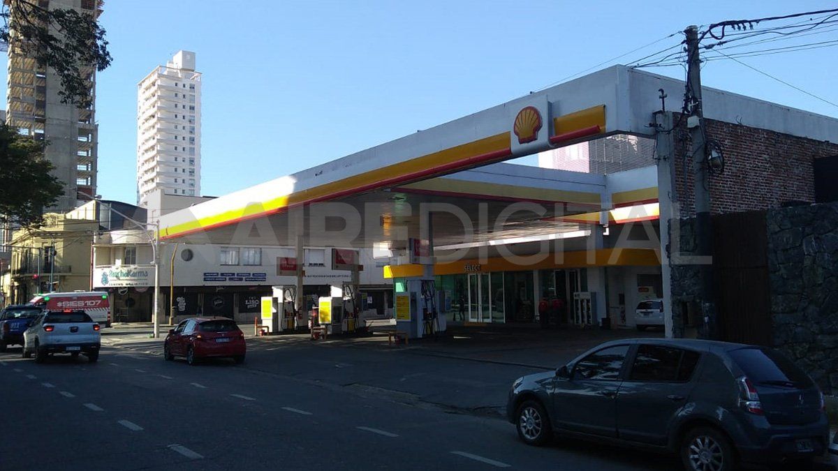 Shell Y Axion Aumentaron El Precio De Sus Combustibles Pese Al