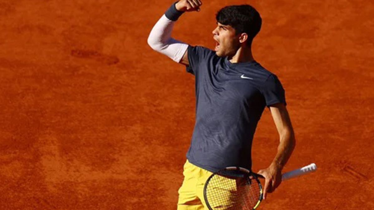 Roland Garros Carlos Alcaraz le ganó en cinco sets a Zverev y se quedó