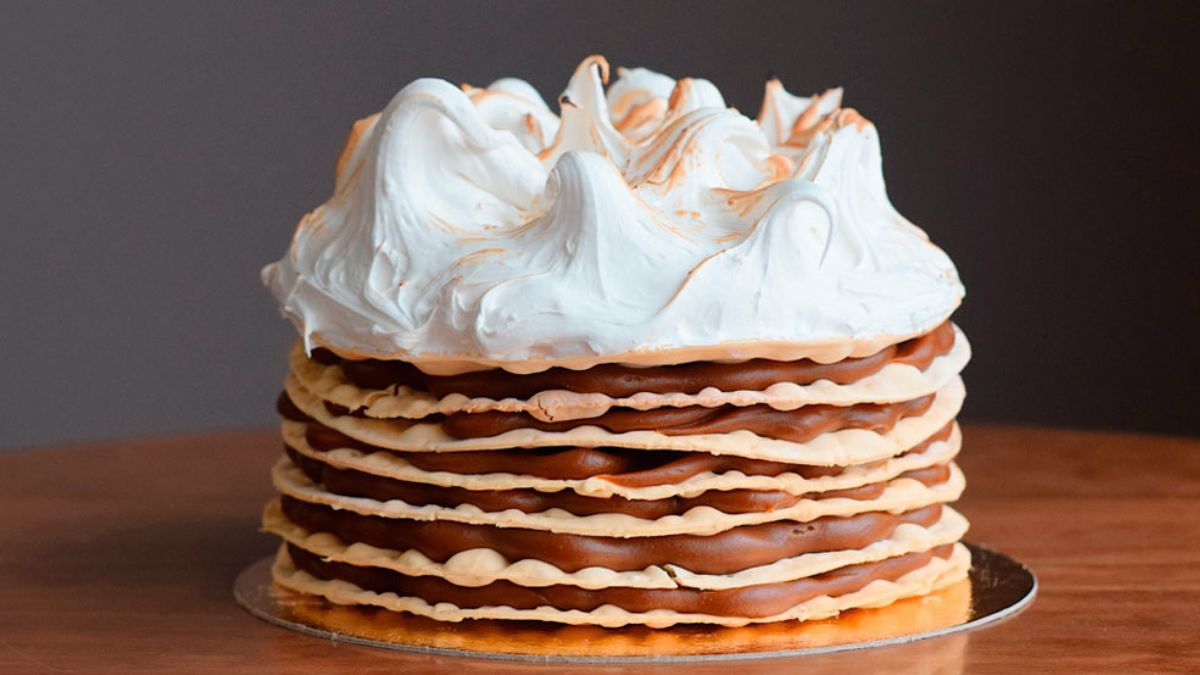 Cómo hacer un rogel con 5 ingredientes la receta de Maru Botana