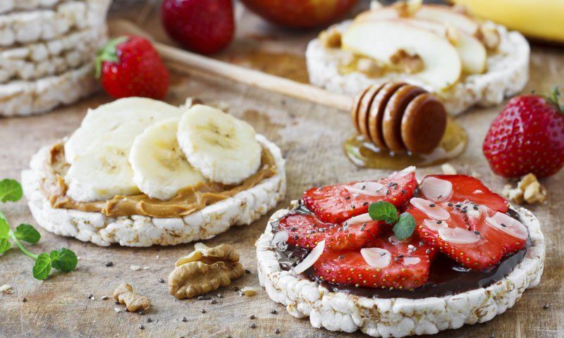 Galletas de arroz con frutas