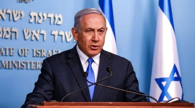 El gobierno argentino trabaja para que Fernández pueda reunirse con el primer ministro israelí, Benjamin Netanyahu, el hombre que ostenta el verdadero poder político en Israel.