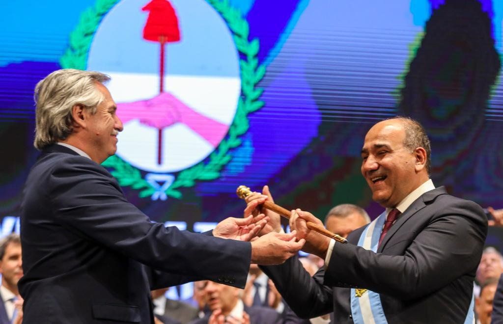 Alberto Fernández y el gobernador de Tucumán, Juan Manzur.
