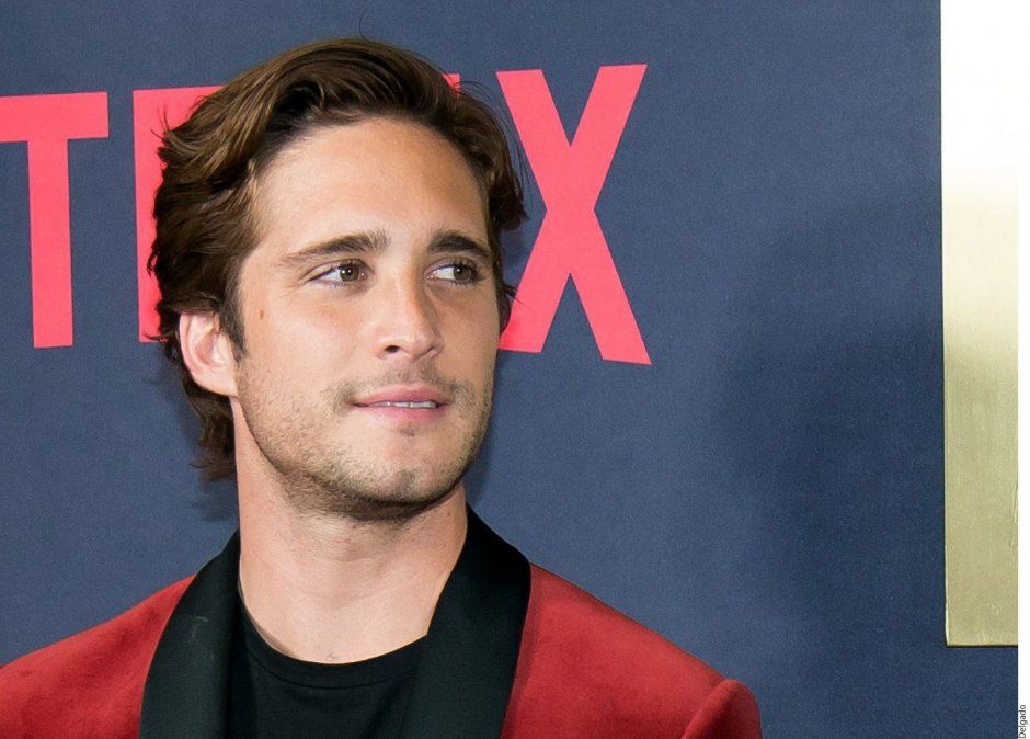 Diego Boneta, recibió un pago por capítulo promedio en la primera temporada de USD 150.000. Es decir que por el total de los 13 episodios embolsó USD 1.950.000. Nada mal Mickey.
