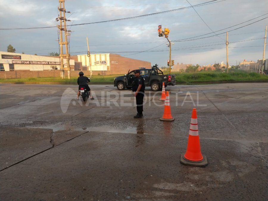 Tránsito cortado en Aristóbulo del Valle y Gorriti