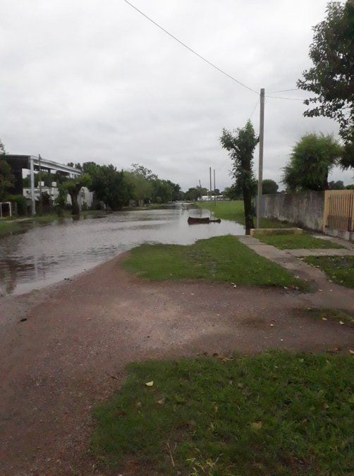Calles de Marcelino Escalada el domingo después de las intensas lluvias
