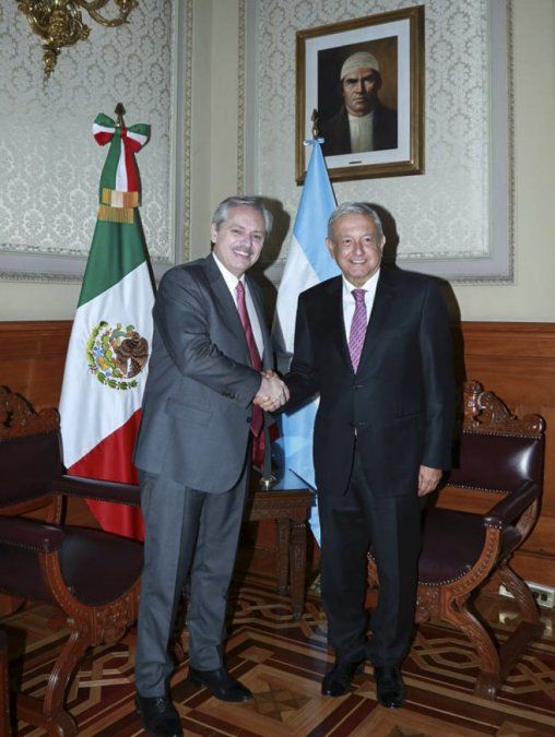 El presidente electo, Alberto Fernández, se encuentra reunido con el jefe de Estado mexicano, Andrés Manuel López Obrador, con la misión de reforzar las relaciones bilaterales.