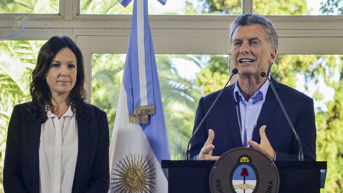 La ministra de Desarrollo Social, Carolina Stanley, junto al presidente Mauricio Macri.
