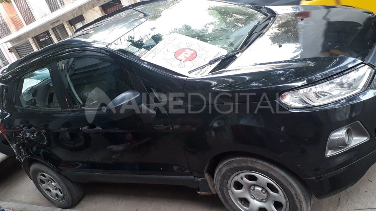 Se cree que la banda compró una Eco Sport con el dinero robado.