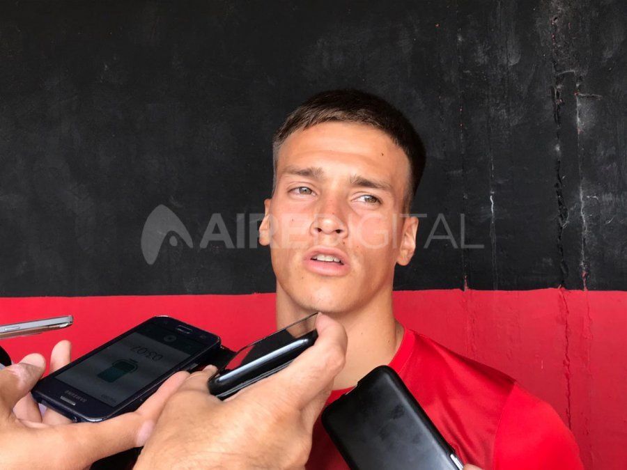 Brian Farioli tiene chances de ser titular este lunes.