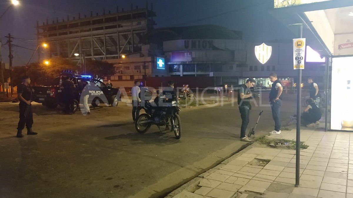 Cerca de las 20 del sábado, agentes de PDI hicieron los peritajes del hecho.