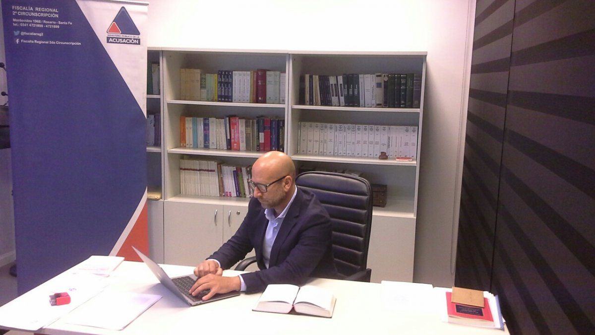 De fiscal de flagrancia a Jefe de los fiscales. Así fue la carrera del hoy controvertido funcionario judicial