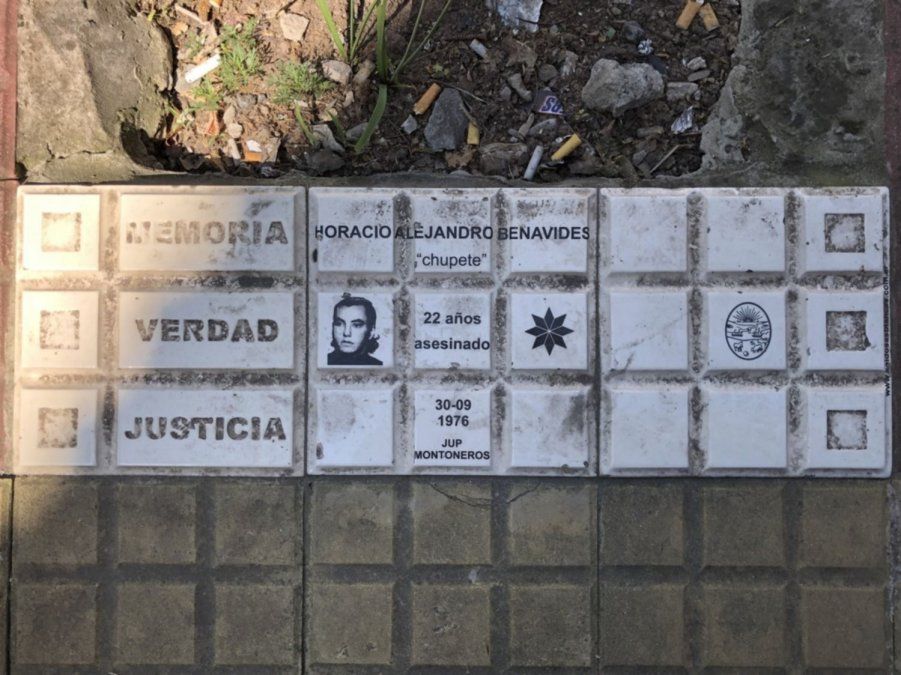 En el año 2013, una “Baldosa Blanca de la Memoria” fue colocada en la vereda de la Torre 1 de La Plata en recuerdo del joven asesinado.