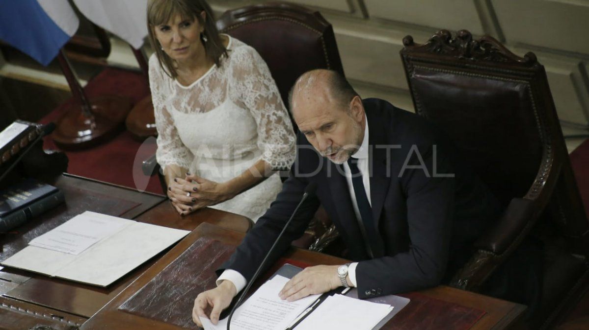Omar Perotti dio su primer discurso como gobernador de Santa Fe Omar Perotti dio su primer discurso como gobernador de Santa Fe