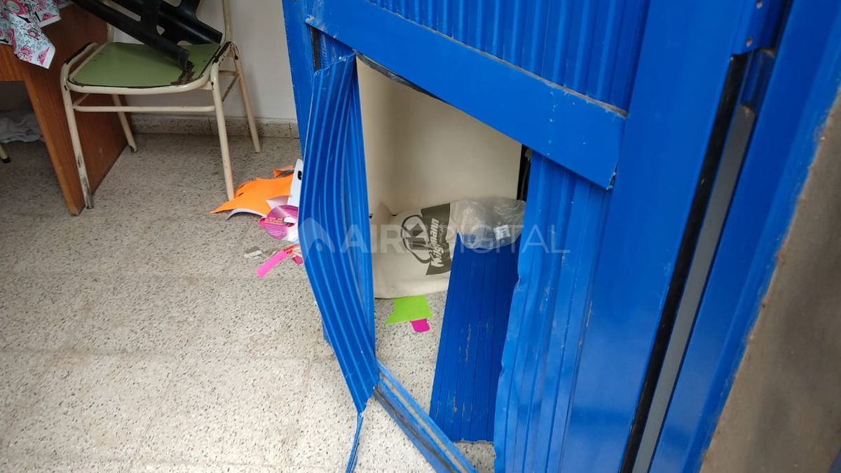 Robo a Escuela Secundaria Nº 597