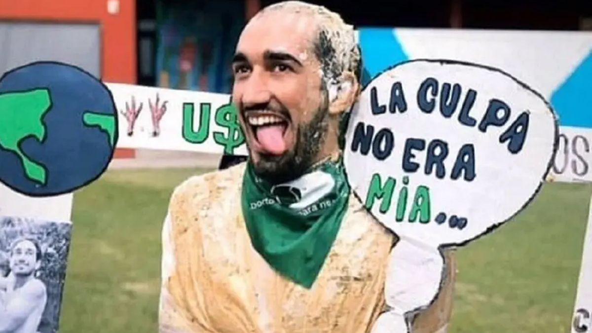 Tomás Vidal, el egresado de la Siglo 21 que se disfrazó de mujer asesinada en femicidio.