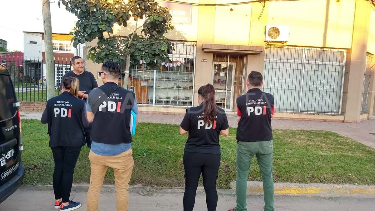 Trabaja PDI en el negocio violentado