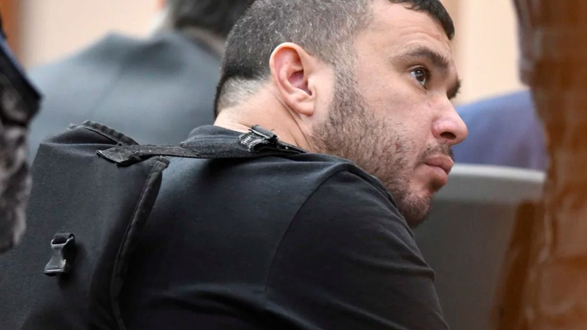 Esteban Alvarado está preso en la cárcel de Piñero desde febrero de 2018. Como tantos otros, no hubiera podido alcanzar sus objetivos sin la ayuda de policías.