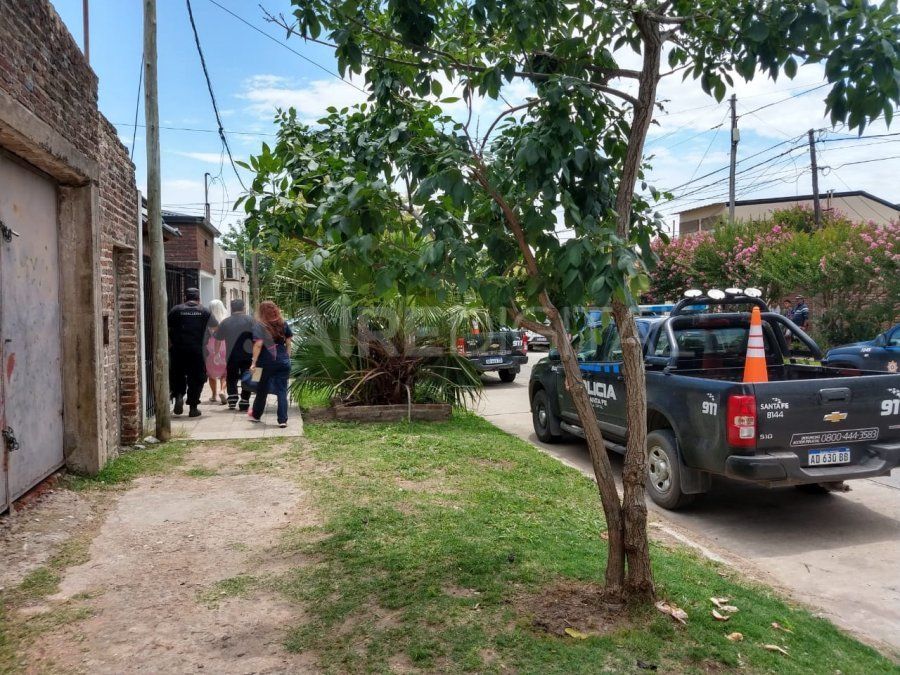 Alvear 7300. Golpearon e hirieron a la dueña de casa