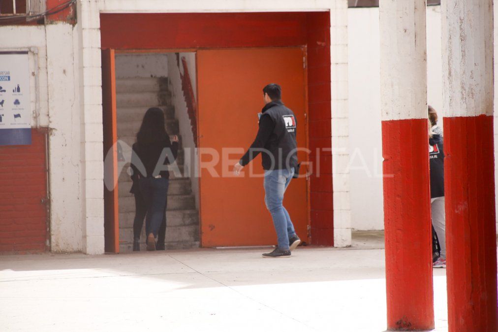 11 de septiembre. En el marco de una causa que investigan las fiscales de Delitos Complejos, se allanó la sede de Unión, la empresa de Luis Spahn y domicilios particulares.