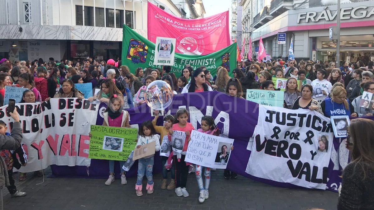 Marcha Ni Una Menos del 3 de junio en Santa Fe Marcha Ni Una Menos del 3 de junio en Santa Fe