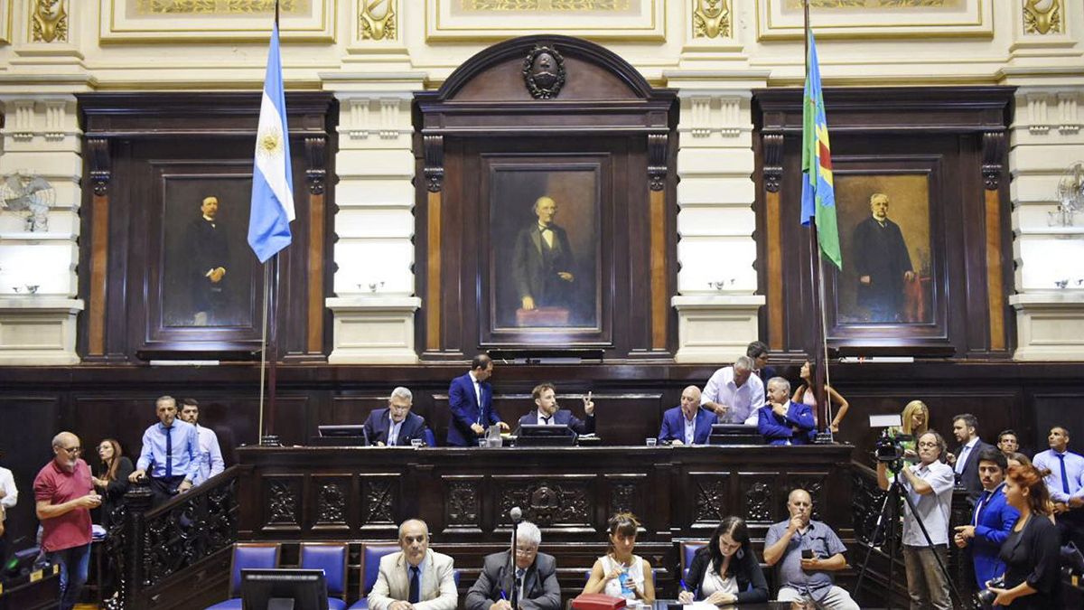 El tratamiento de la Ley Impositiva 2020 en la Cámara de Diputados de la provincia de Buenos Aires, se extendió media hora.