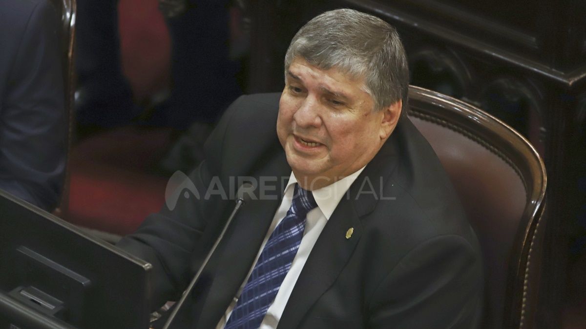 José Mayans, jefe del bloque del Frente de Todos en el Senado