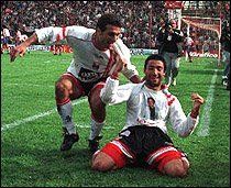 Estudiantes 2-0 Unión. Torneo Apertura '99, goles de Farías y Quattrocchi.