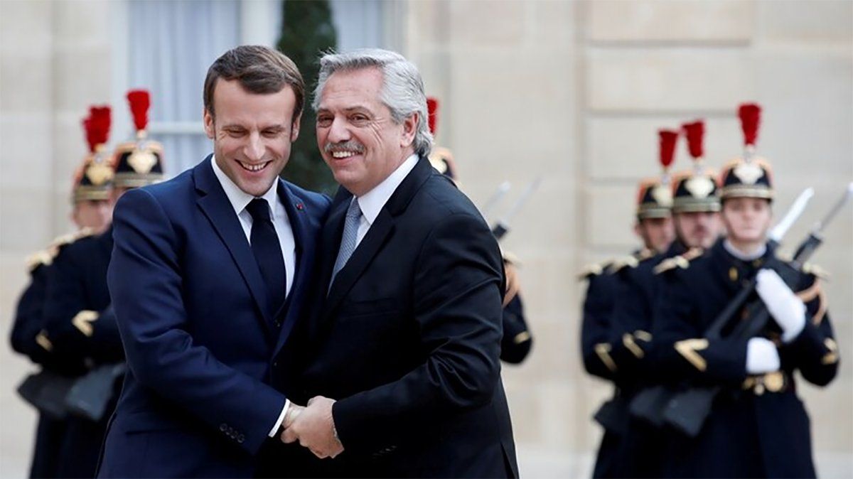 "Francia lo acompañará y se movilizará con el FMI para ayudar a la Argentina al camino del crecimiento y a una deuda sostenible", sostuvo Emmanuel Macron.
