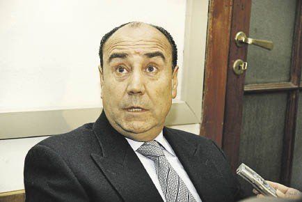 El juez Pegassano evaluó que los plazos no estaban vencidos, dio por acreditados el concurso premeditado y la alevosía, y dictó la prisión preventiva de Moyano