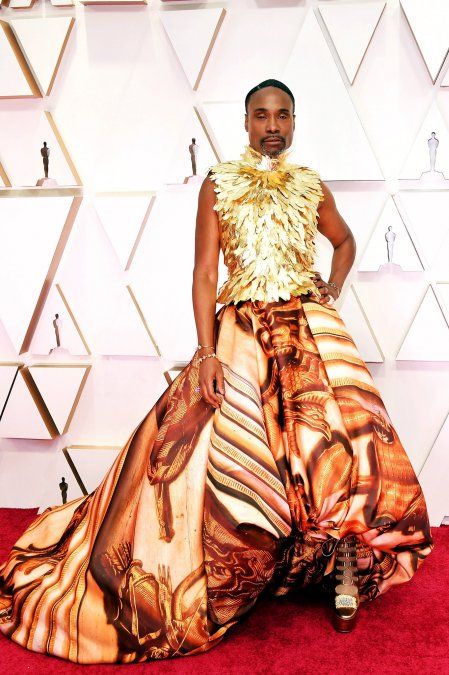 Billy Porter en un Giles Deacon dorado. Muy extravagante y fiel a su estilo.