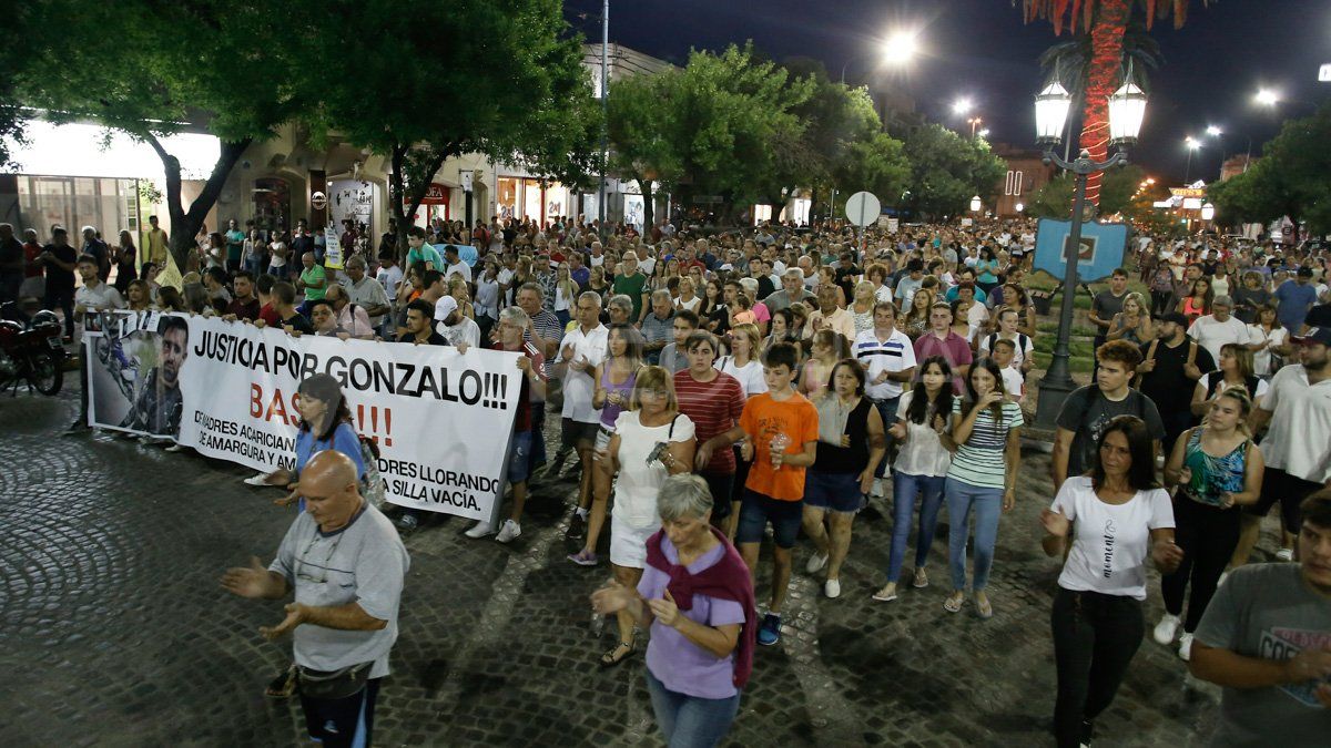 El despertó la indignación social por lo que se llevaron a cabo dos masivas marchas.