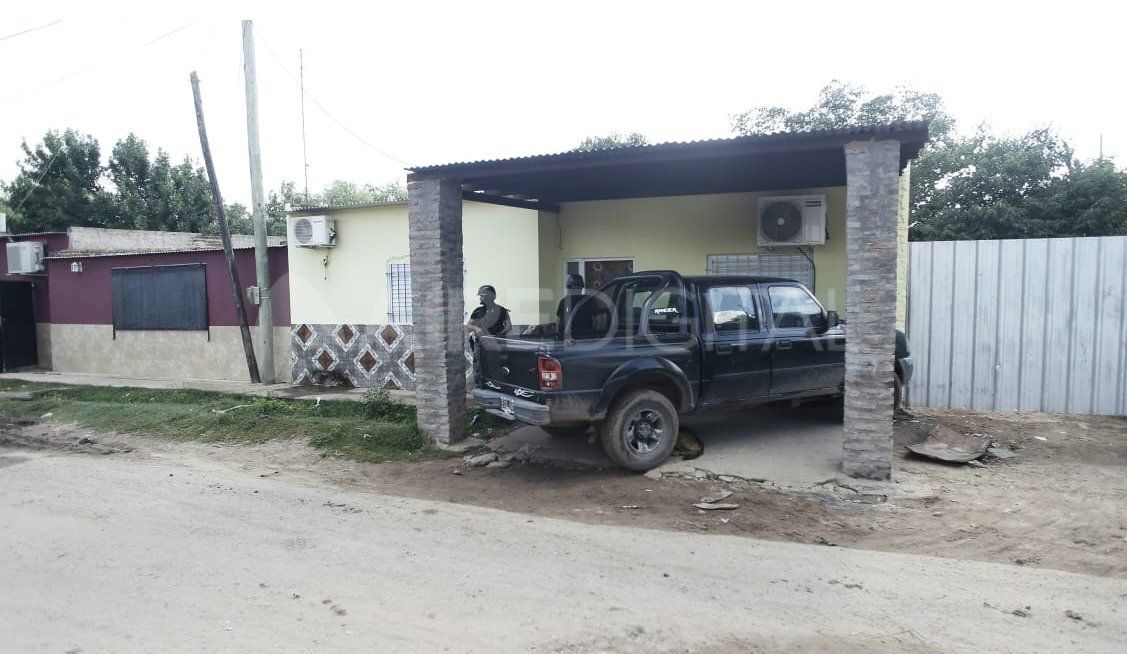 Allanamiento en el barrio La Loma