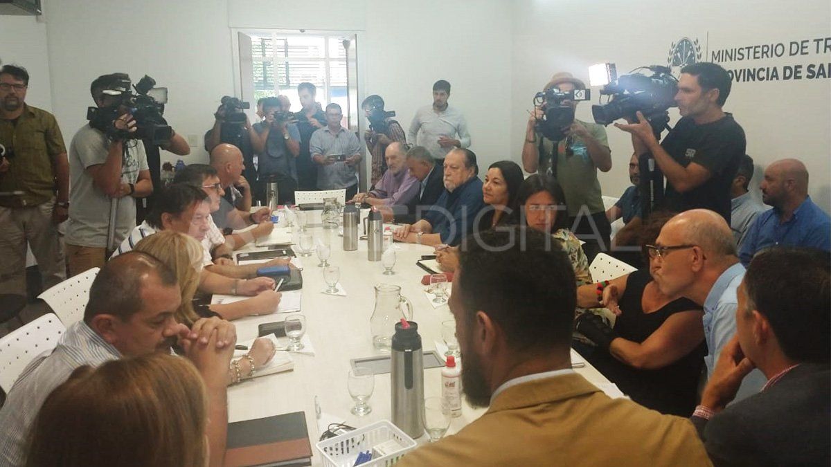 Las negociaciones paritarias continuarán entre miércoles 26 y jueves 27 de febrero.