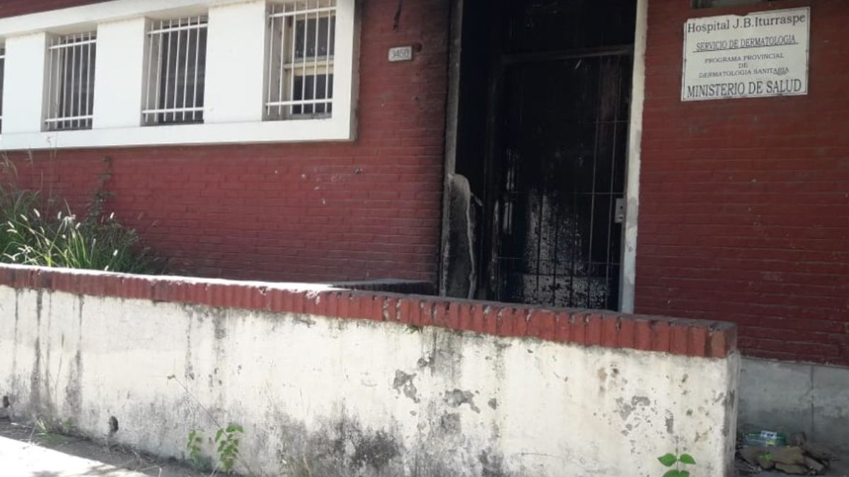 En este lugar a veces duermen personas en situación de calle y se han producido incendios.