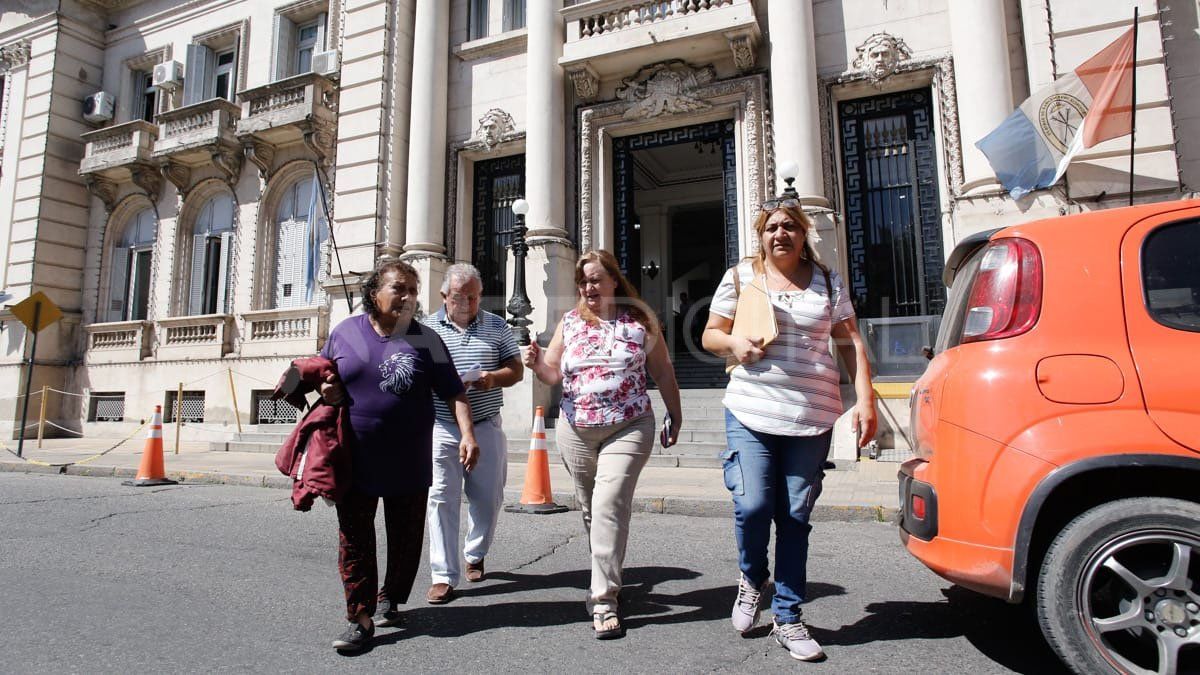 Los vecinos entregaron un petitorio en el ministerio de Seguridad