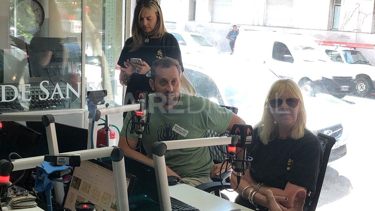 Los voceros del grupo estuvieron en el estudio de Aire de Santa Fe, donde dialogaron con Luis Mino e hicieron pública la situación que atraviesan.
