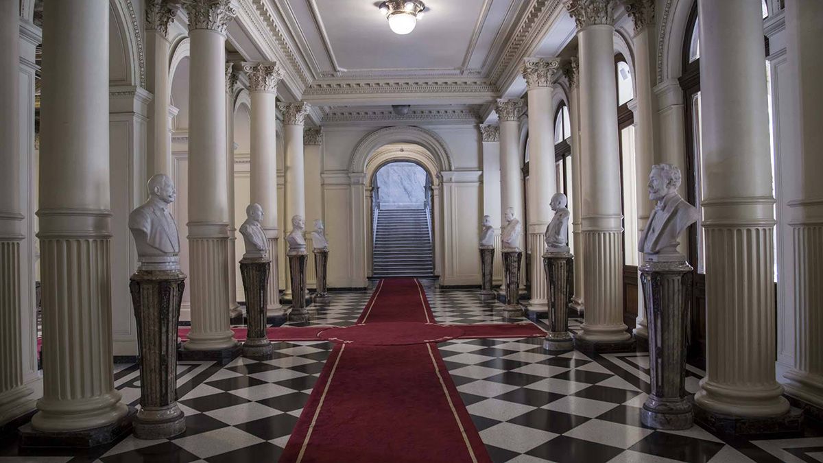 Los pasillos de la Casa Rosada no reflejan la diversidad del país. Las provincias deben asumir la responsabilidad federal que tienen.