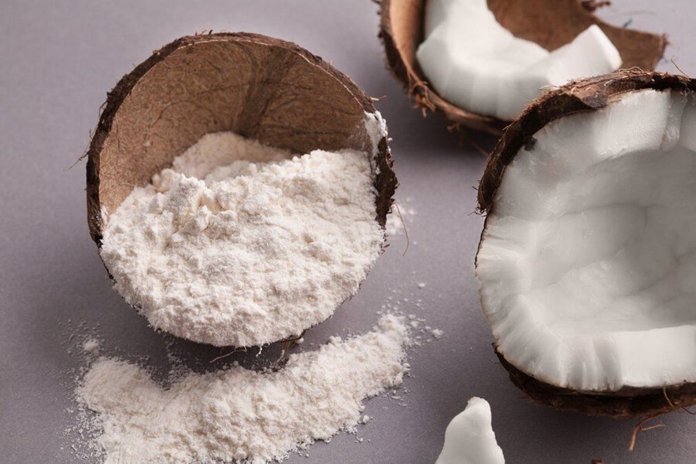 Cuáles son las propiedades de la harina de coco y cómo a