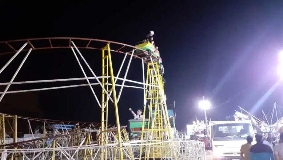 Operativo de rescate. Accidente en el parque de diversiones