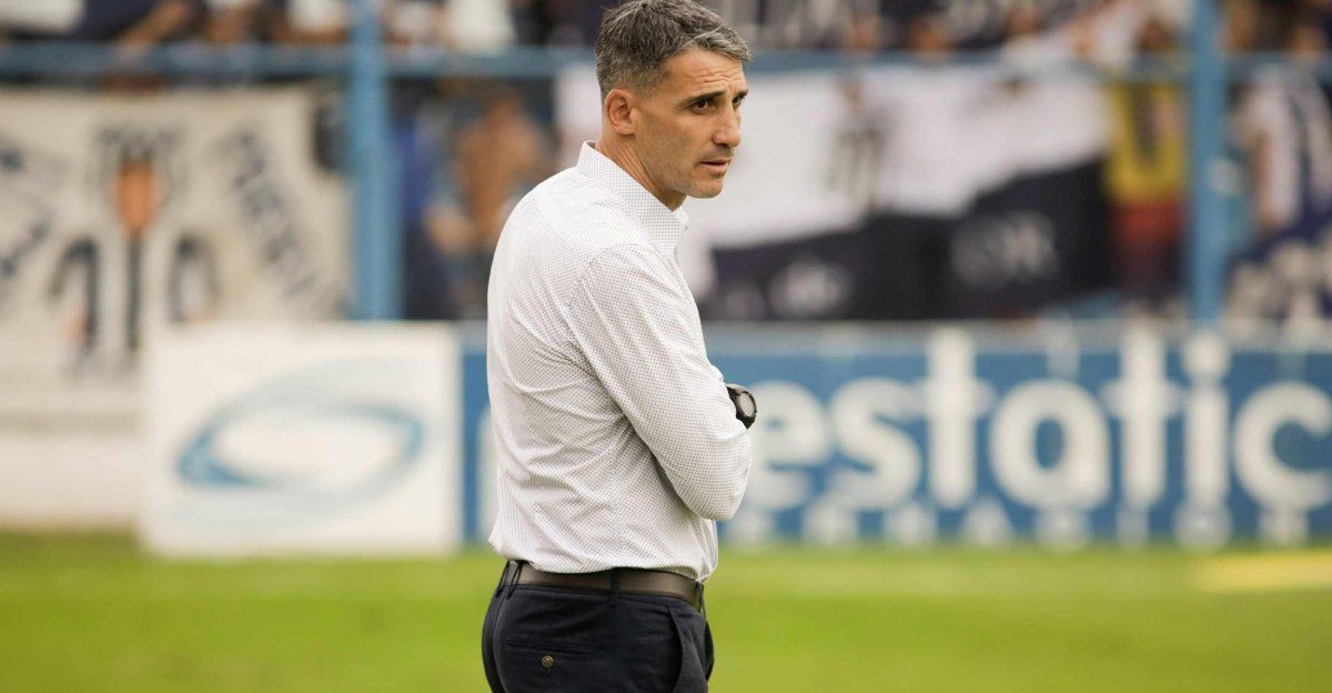 Juan Pablo Vojvoda, suena para reemplazar a Madelón.