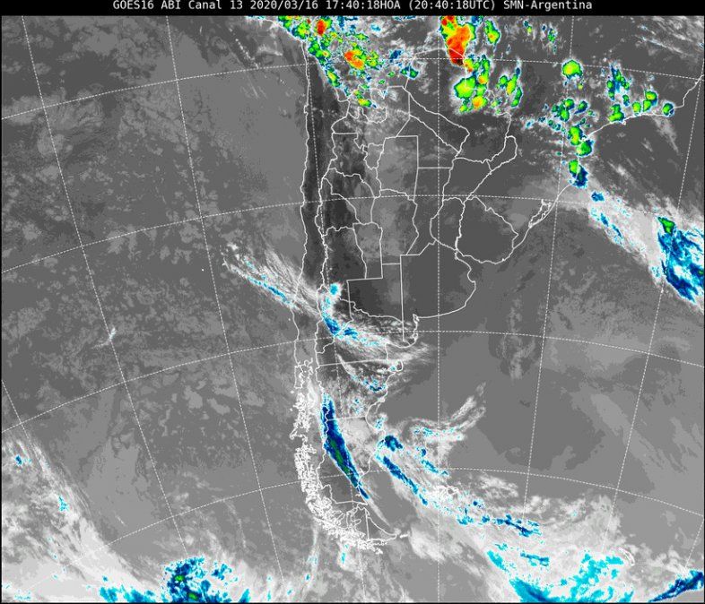 Imagen satelital a las 17.40 horas del lunes.