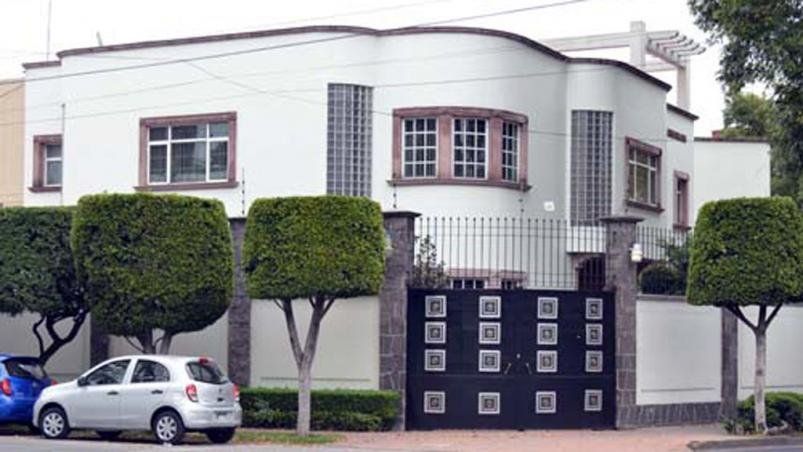 Mansión de Chespirito en México