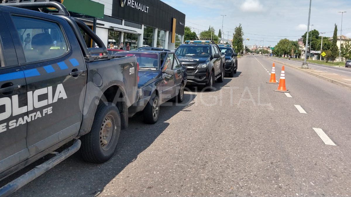 El hombre intentó resistir los controles policiales