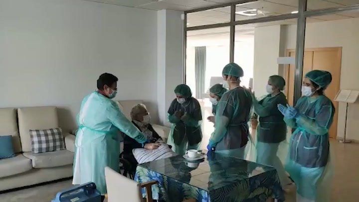Antonio Magdaleno, de 98 años, se cura de coronavirus y regresa a su hogar