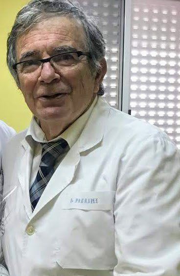 En la entrevista con Aire de Santa Fe, el Dr. Ángel Pierini contó que se están realizando las conexiones para instalar 12 respiradores en Maternidad y cuatro en la Sala 6.