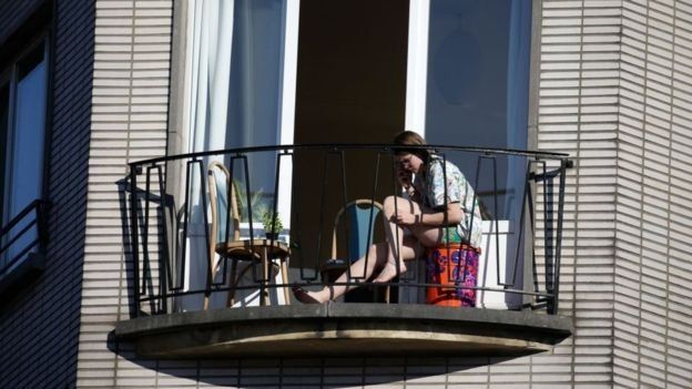 Para Lecocq, sus mediciones son una muestra de la "buena voluntad" de las personas para acatar las medidas contra el coronavirus